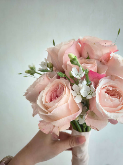 Dawn Soa – Korean Style Round Posy Bridal Bouquet