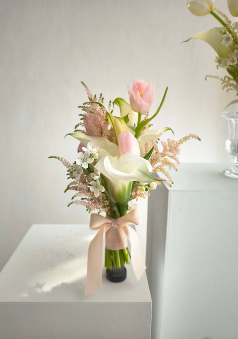 Celeste Fleur – Korean Style Posy Bridal Bouquet